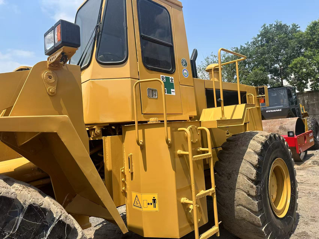 Wheel loader CATERPILLAR 966f
