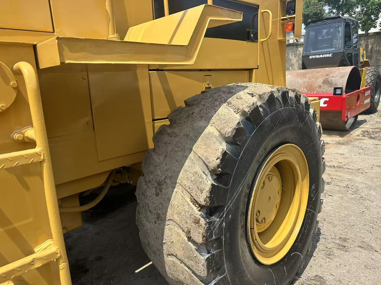 Wheel loader CATERPILLAR 966f [ Copy ]