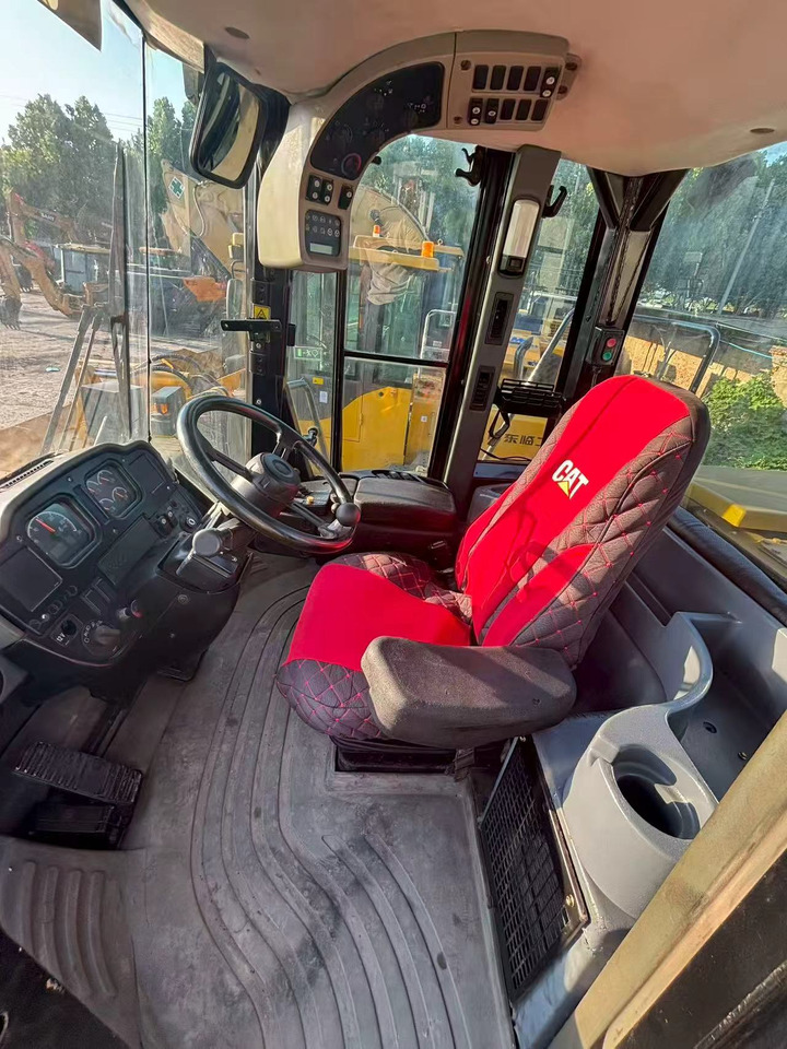 Wheel loader CATERPILLAR 966h High-configuration US version loader