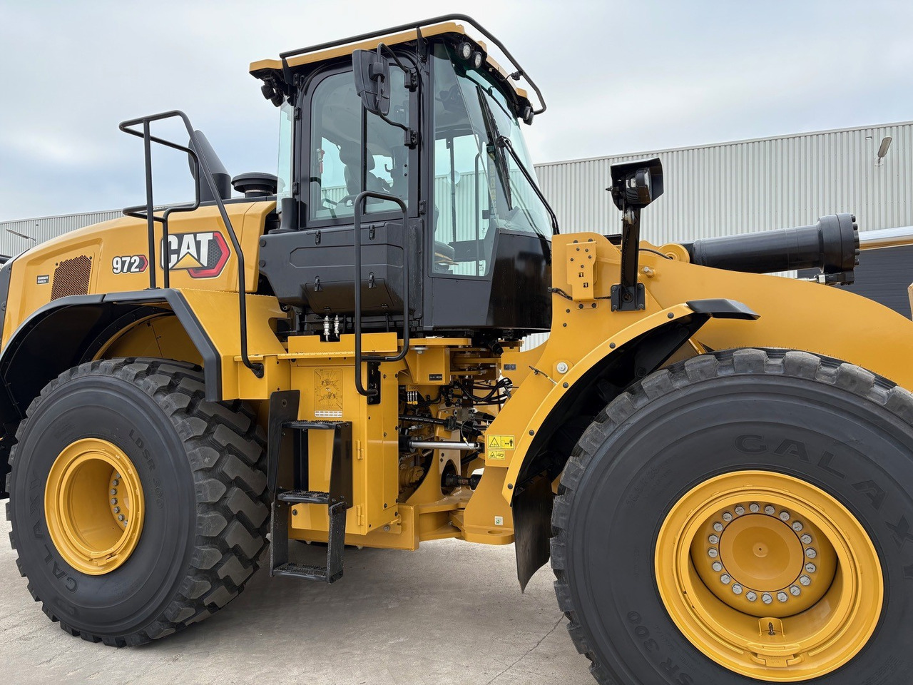 Wheel loader CATERPILLAR 972 Next Gen