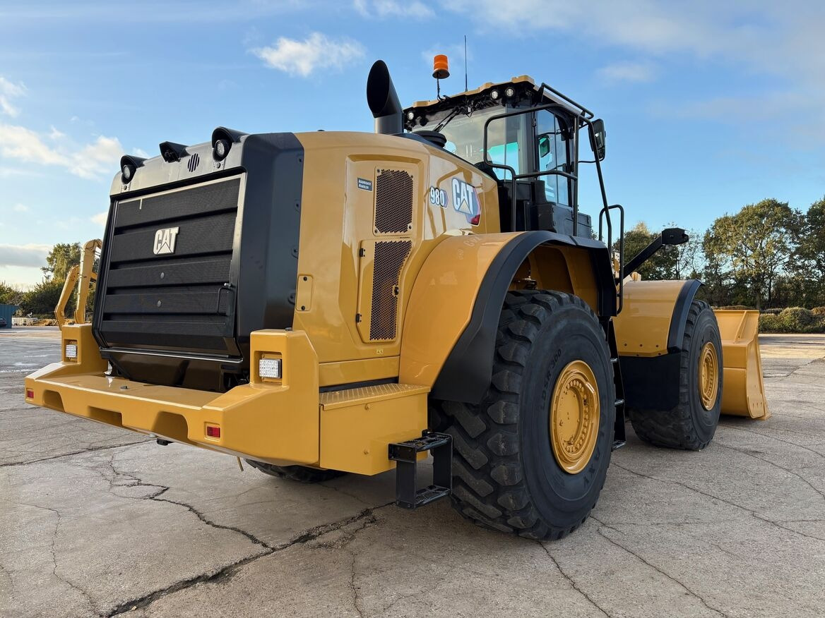 Wheel loader CATERPILLAR 980