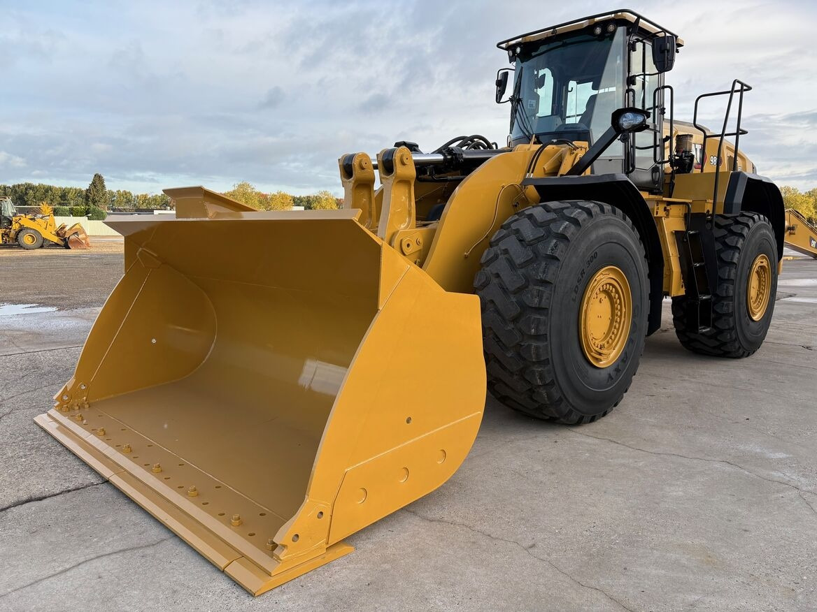 Wheel loader CATERPILLAR 980