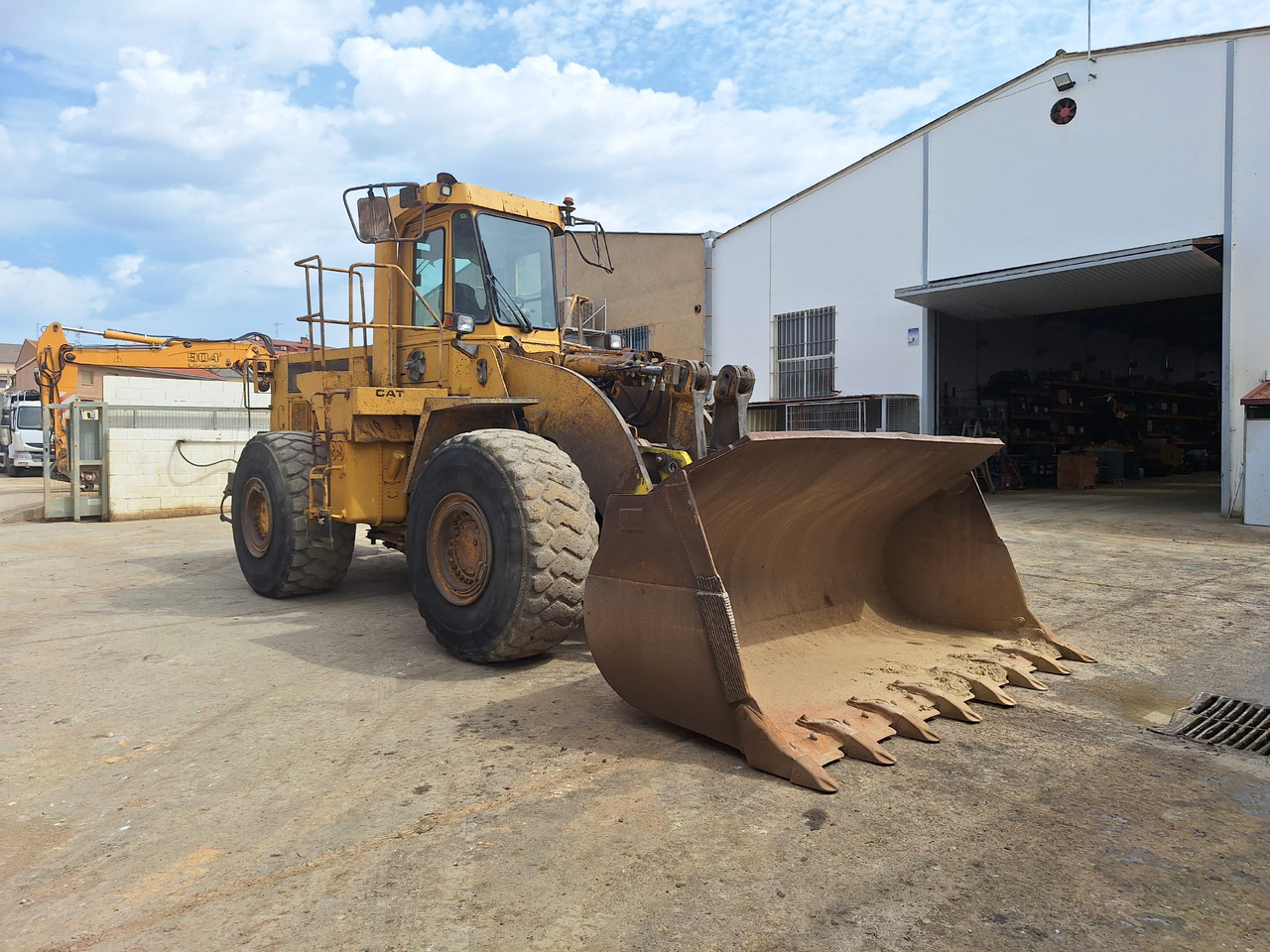 Wheel loader CATERPILLAR 980 C