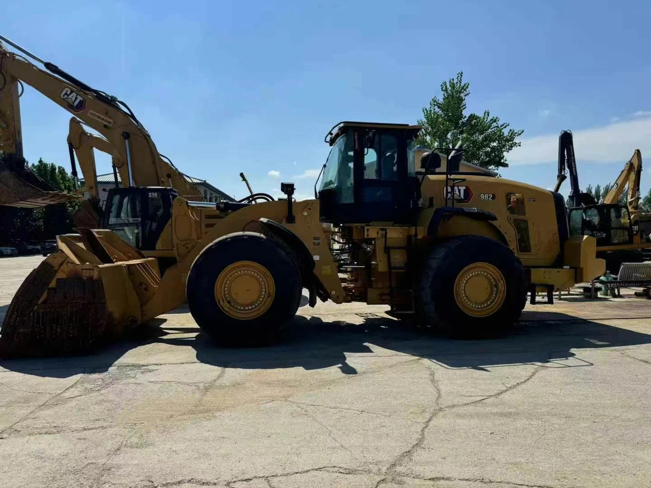 Wheel loader CATERPILLAR 982Wheel Loader Click Here for Discount
