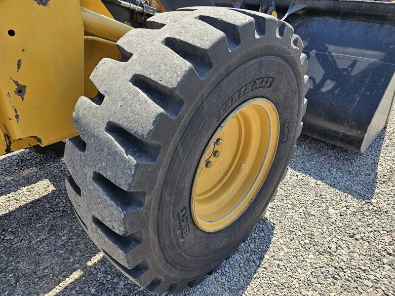 Wheel loader CATERPILLAR IT14G