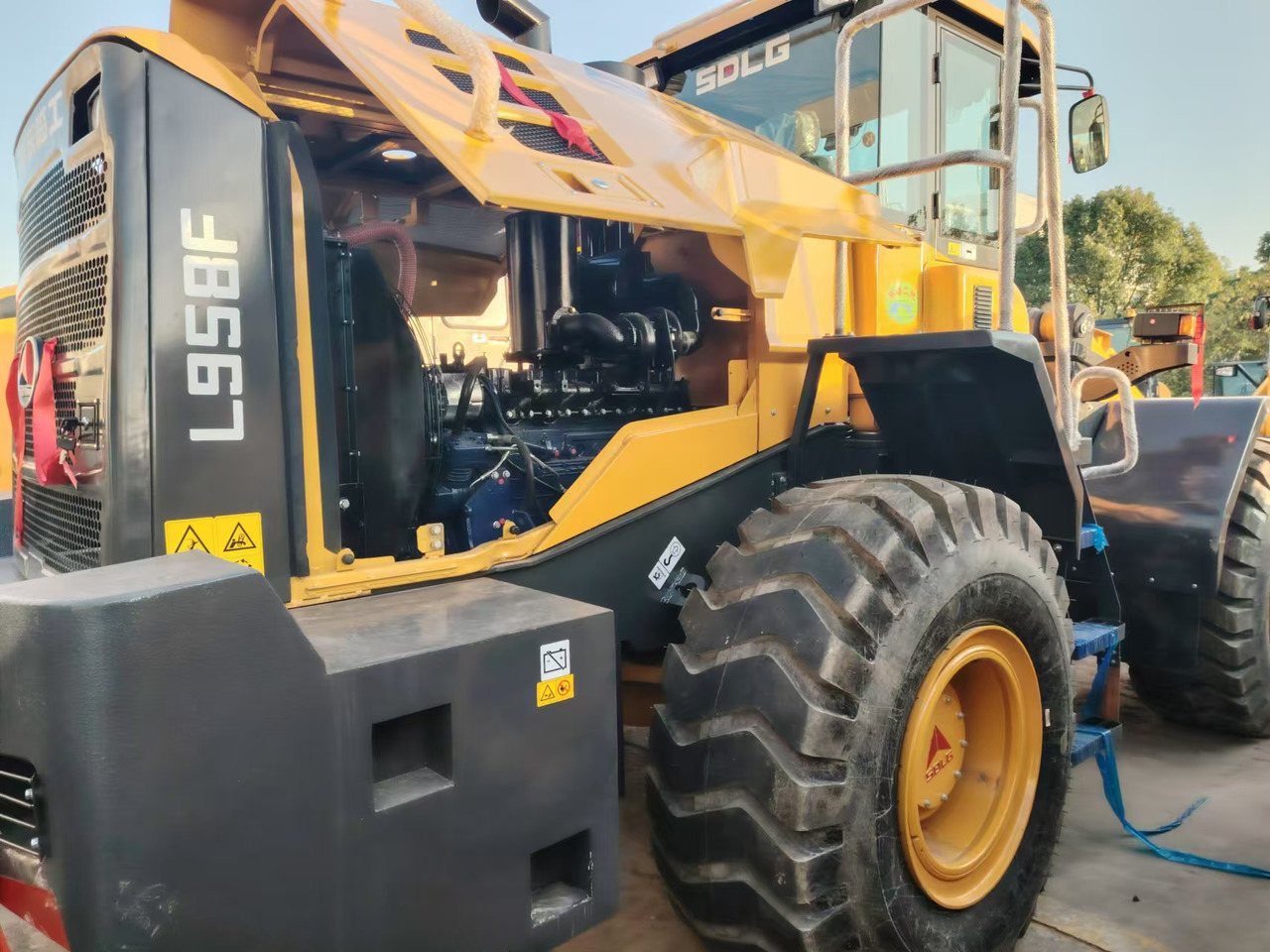 Wheel loader CATERPILLAR LG958F