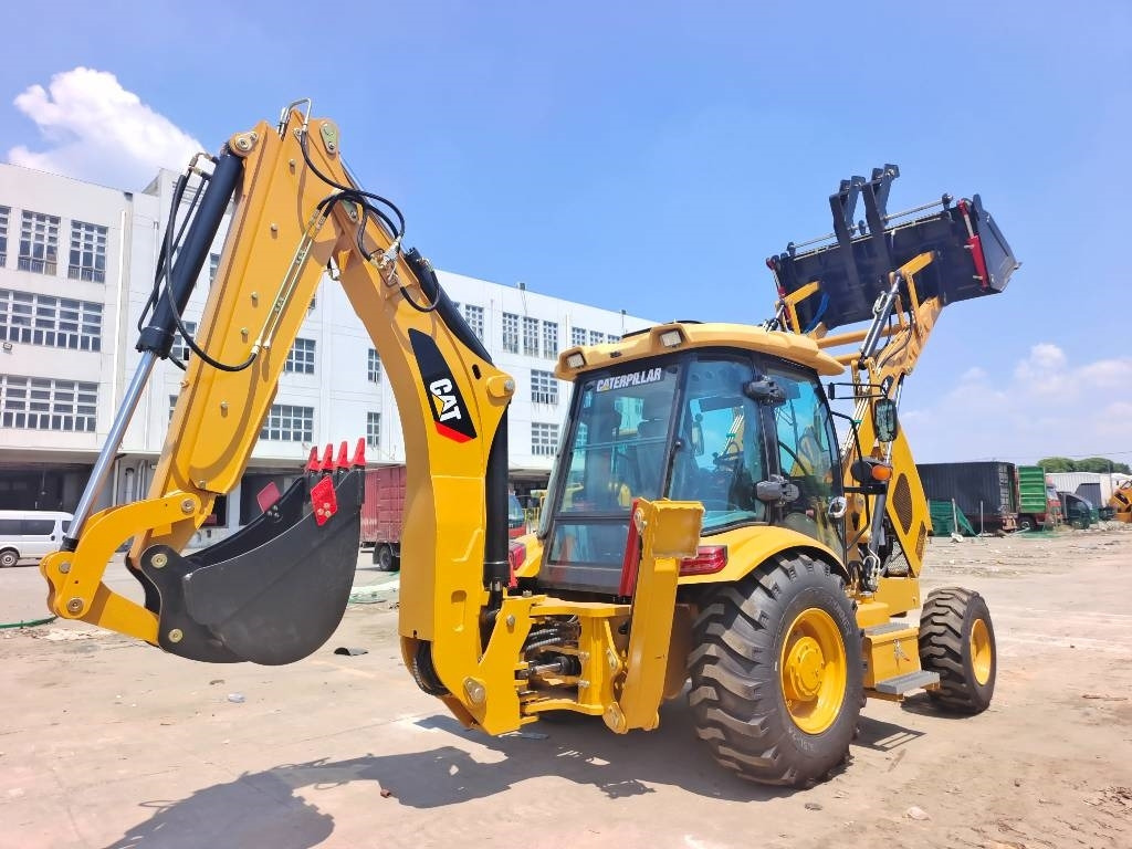 Wheel loader CAT 420F Brand new machine