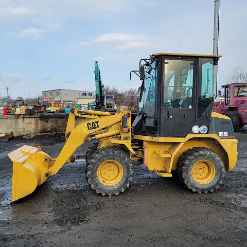 Wheel loader CAT 901B