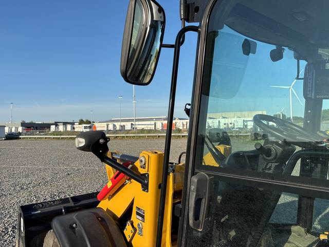 Wheel loader CAT 906