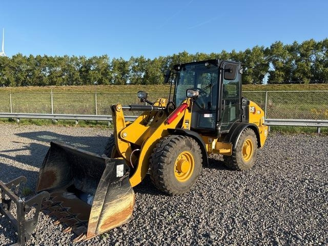 Wheel loader CAT 906