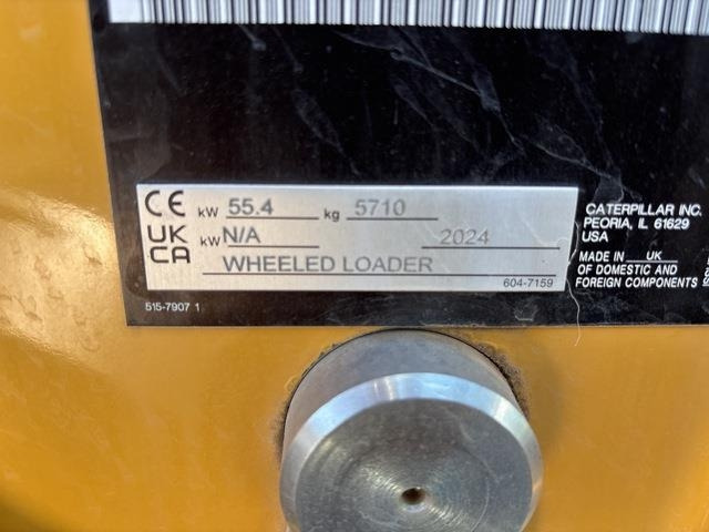 Wheel loader CAT 906