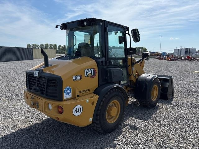 Wheel loader CAT 906