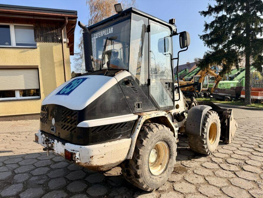 Wheel loader CAT 906
