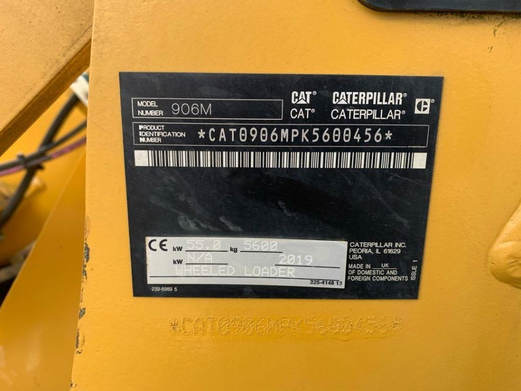 Wheel loader CAT 906