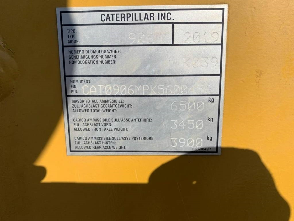 Wheel loader CAT 906