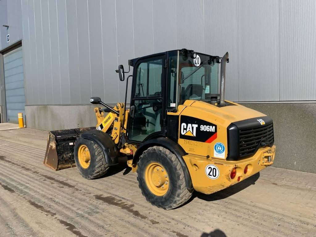 Wheel loader CAT 906