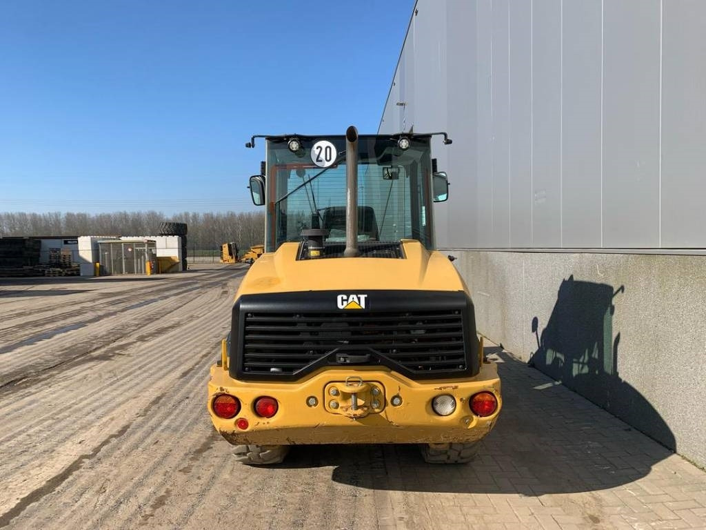 Wheel loader CAT 906
