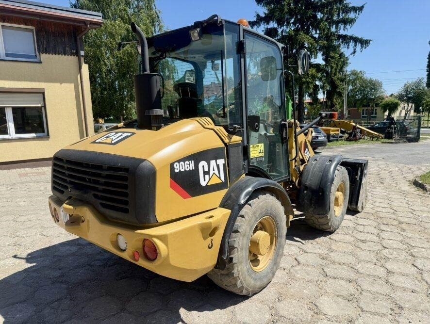 Wheel loader CAT 906H
