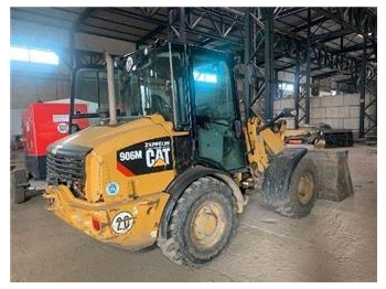 Wheel loader CAT 906M 