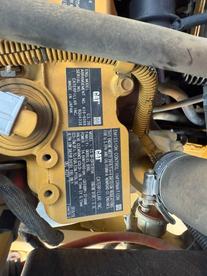 Wheel loader CAT 906M 1831h