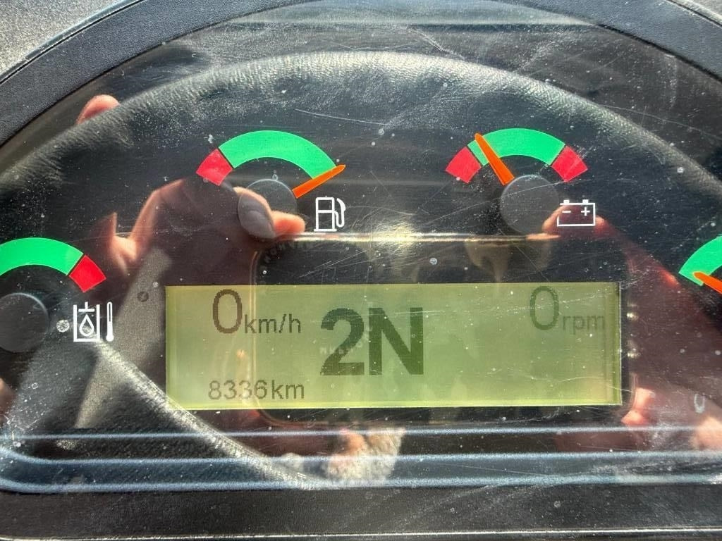 Wheel loader CAT 906M 1831h