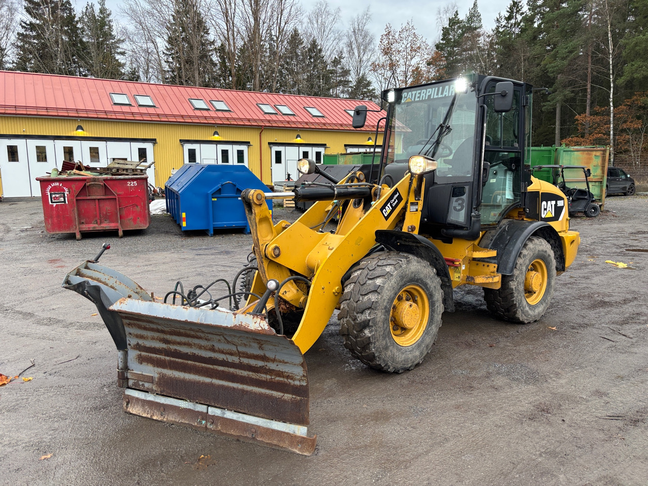 Wheel loader CAT 908H