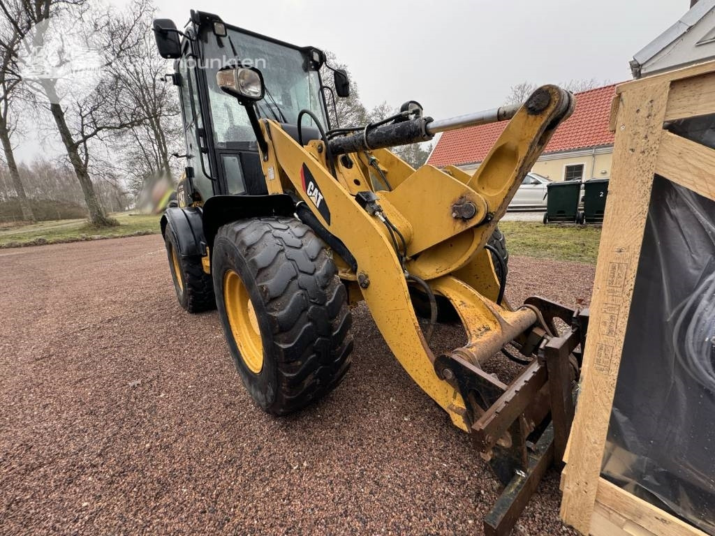 Wheel loader CAT 908 H