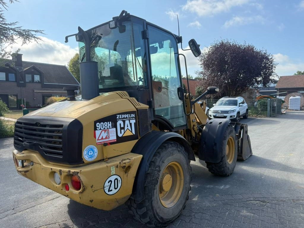 Wheel loader CAT 908 H 2