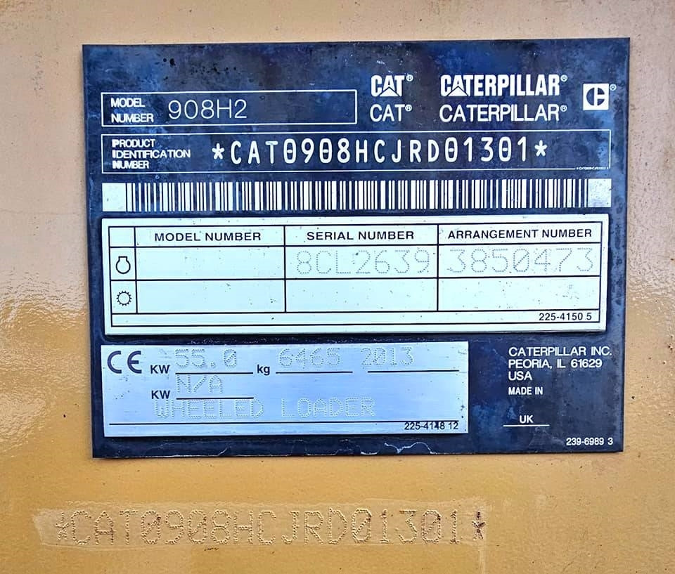 Wheel loader CAT 908 H 2