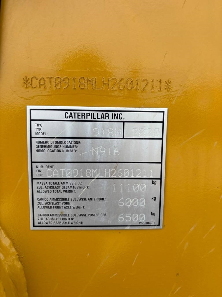 Wheel loader CAT 918 M