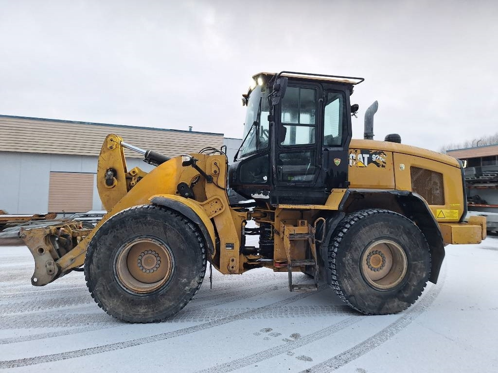 Wheel loader CAT 926 M