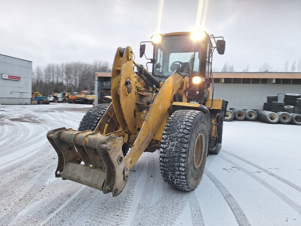 Wheel loader CAT 926 M