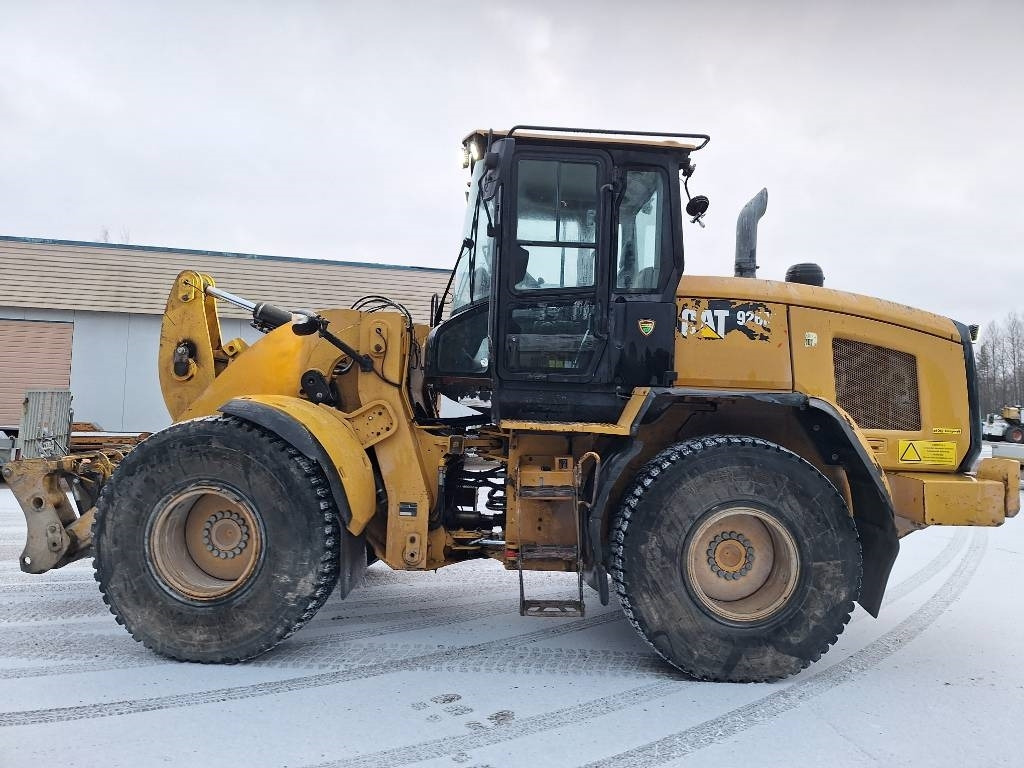Wheel loader CAT 926 M