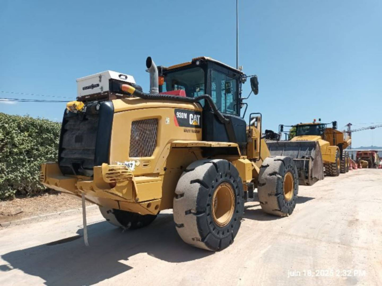 Wheel loader CAT 930M