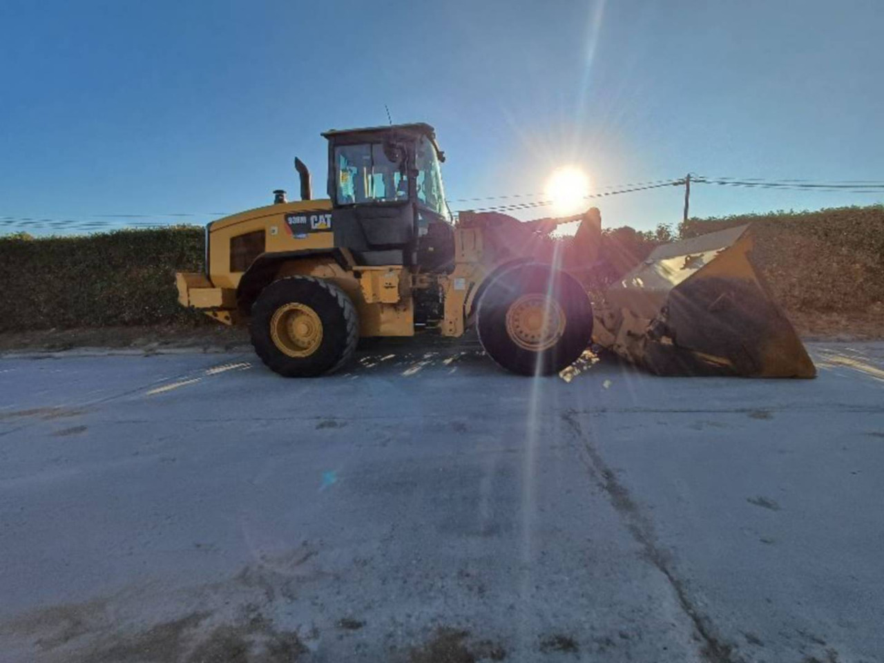 Wheel loader CAT 938M