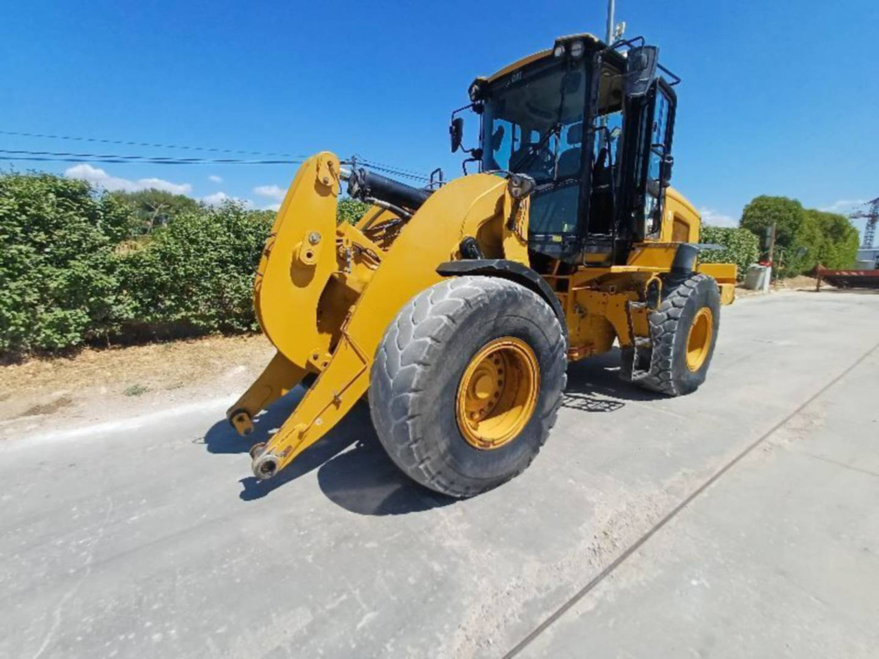Wheel loader CAT 938M