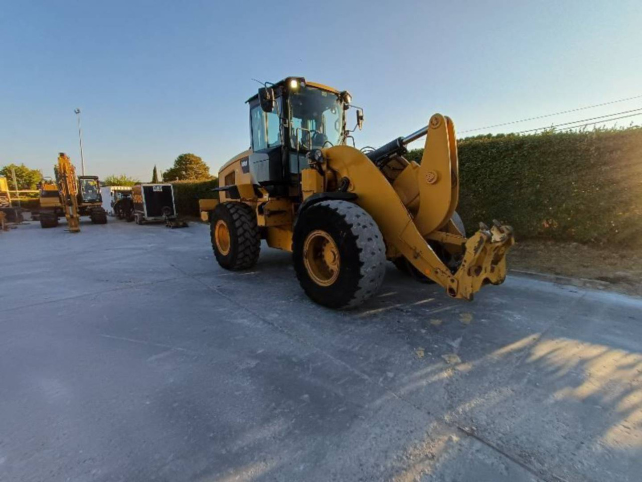 Wheel loader CAT 938M