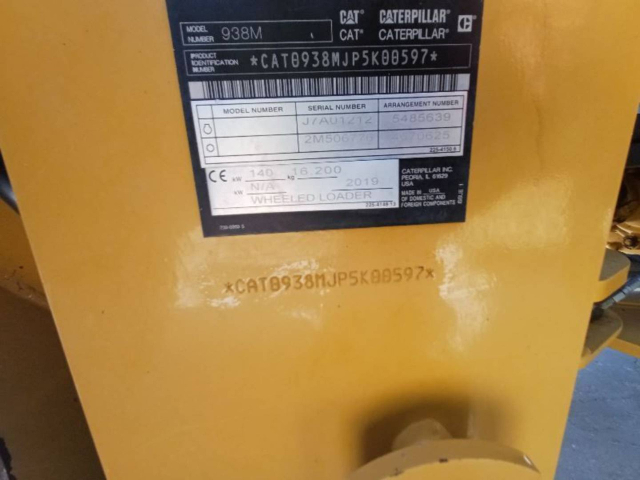 Wheel loader CAT 938M