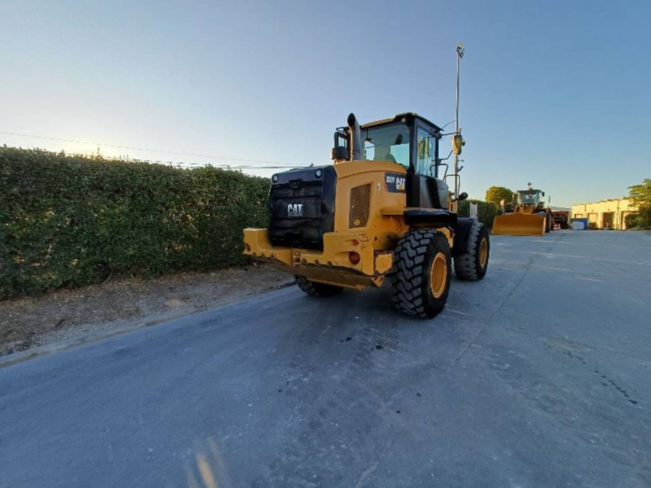 Wheel loader CAT 938M