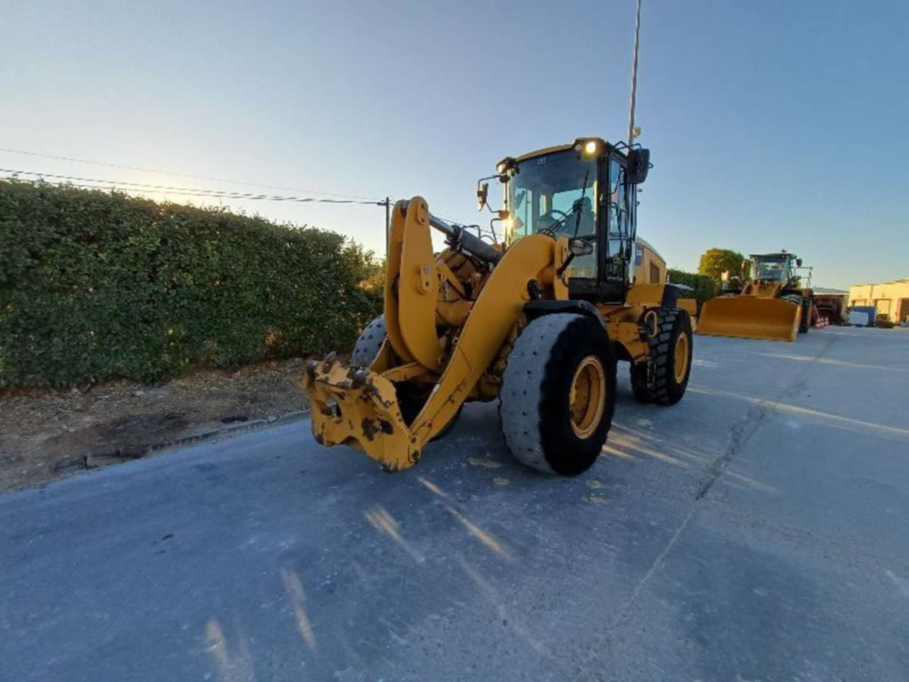 Wheel loader CAT 938M