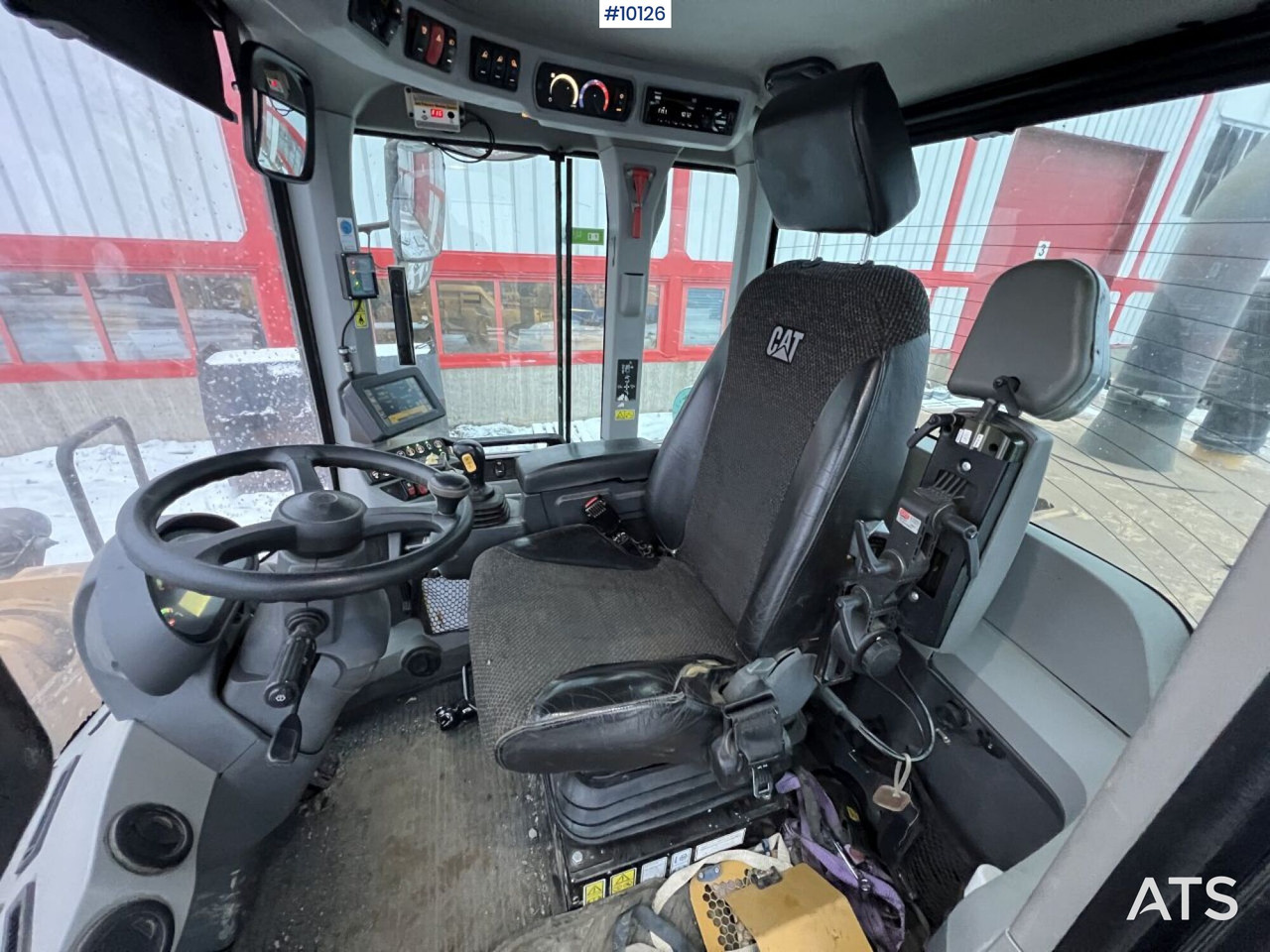 Wheel loader CAT 938M Wheel Loader Long Boom