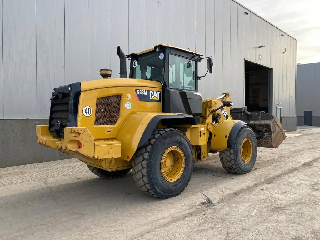 Wheel loader CAT 938 M (Bucket + Forks)