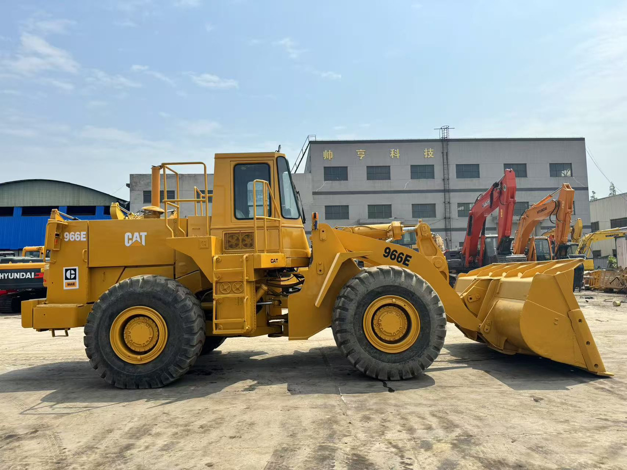 Wheel loader CAT 950E