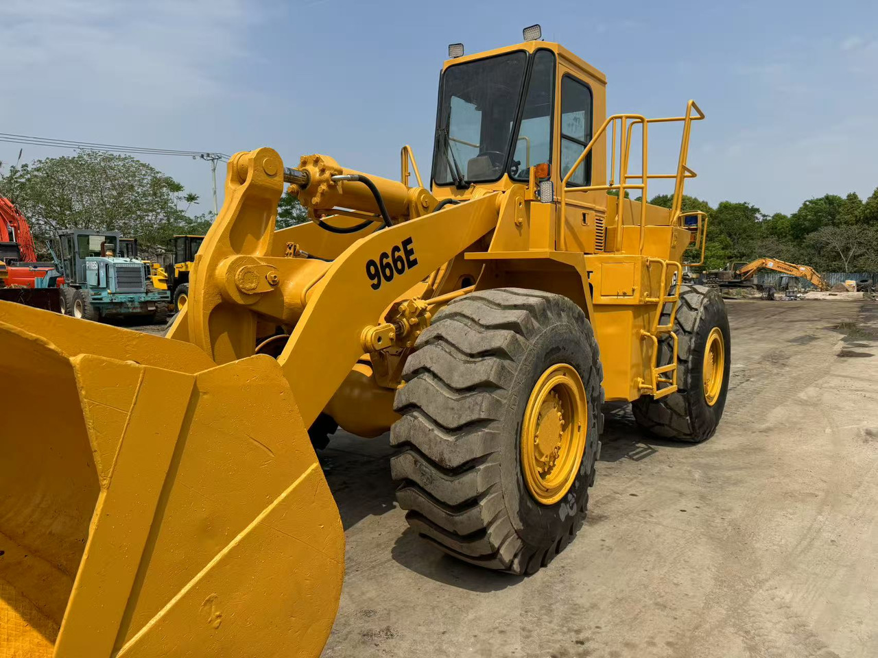 Wheel loader CAT 950E