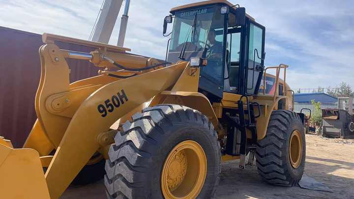 Wheel loader CAT 950H