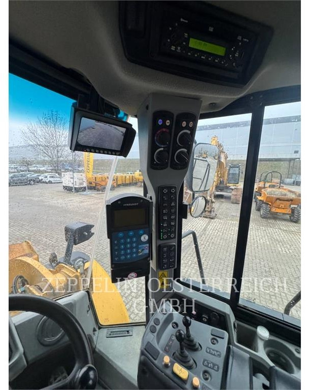 Wheel loader CAT 950K