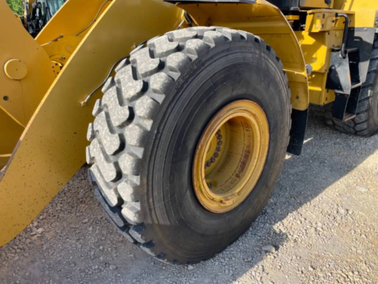 Wheel loader CAT 950M