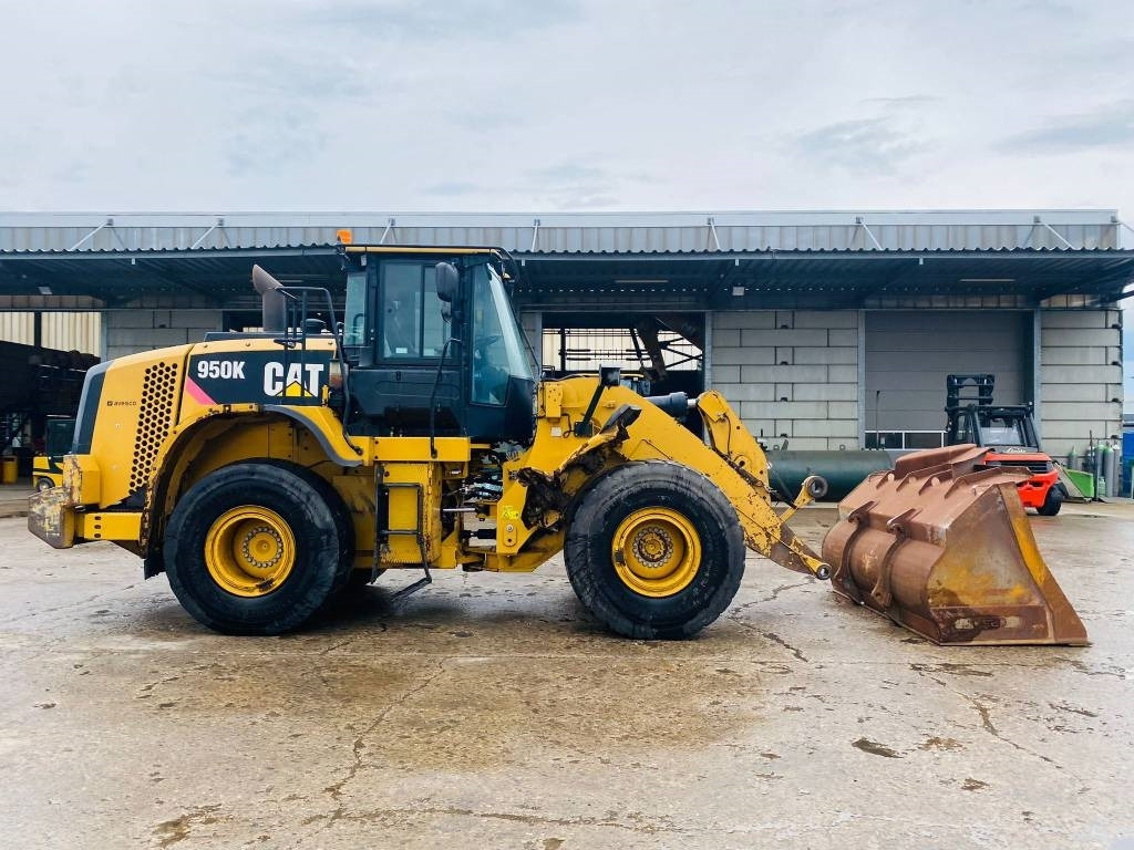 Wheel loader CAT 950 K