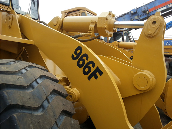 Wheel loader CAT 966F