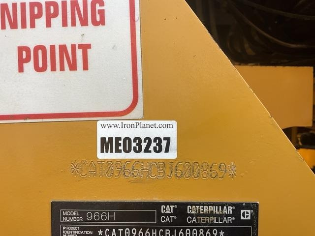 Wheel loader CAT 966H